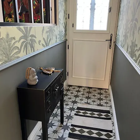 1920 Renovee Villa